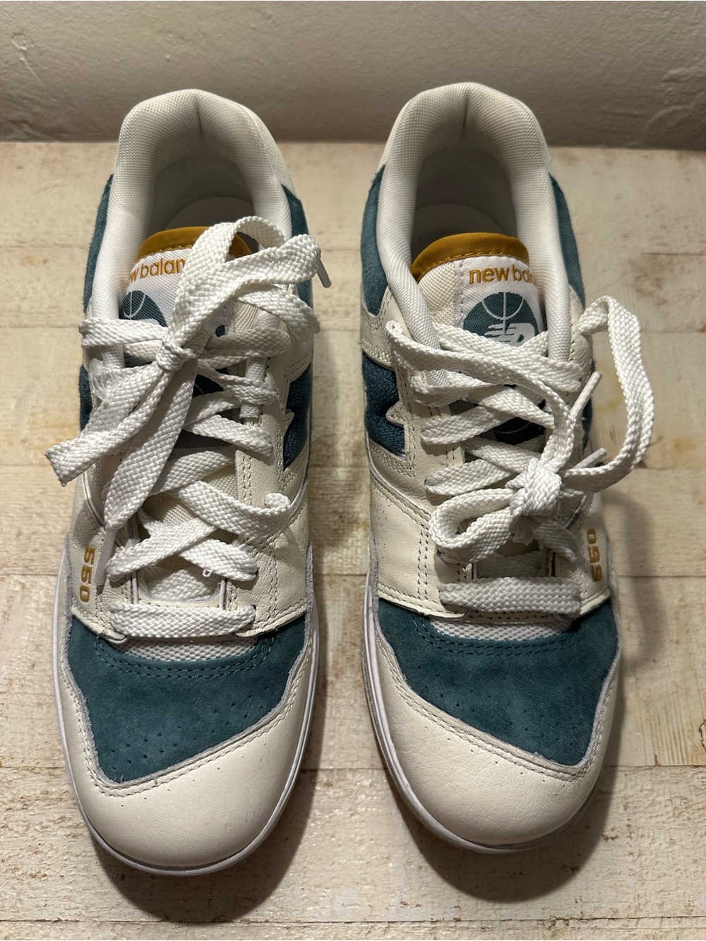 Men’s New Balance 550 sneakers